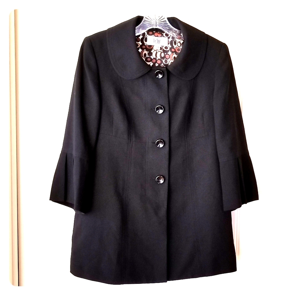 Black Pea Coat with Cute Pleated Sleeves
